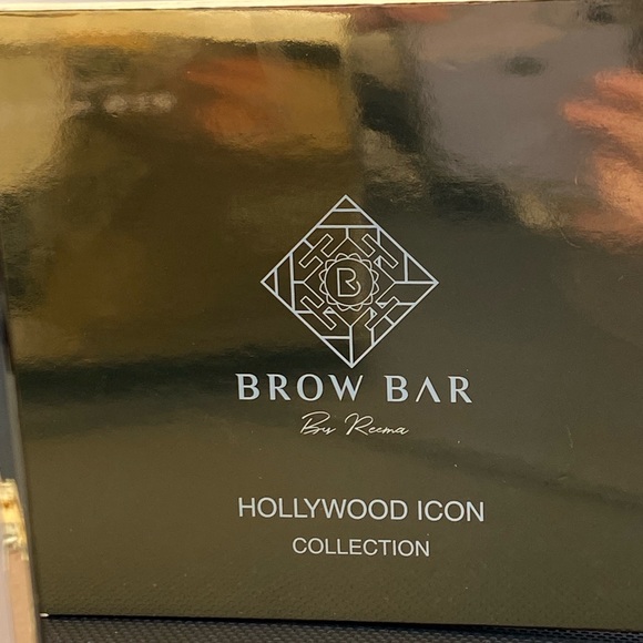 Brow Bar by Reema Drama Queen - Picture 9 of 14